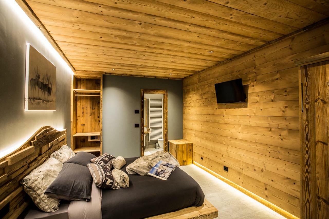 Alpine Rooms Guesthouse เบรยล์-แชร์วิเนีย ภายนอก รูปภาพ