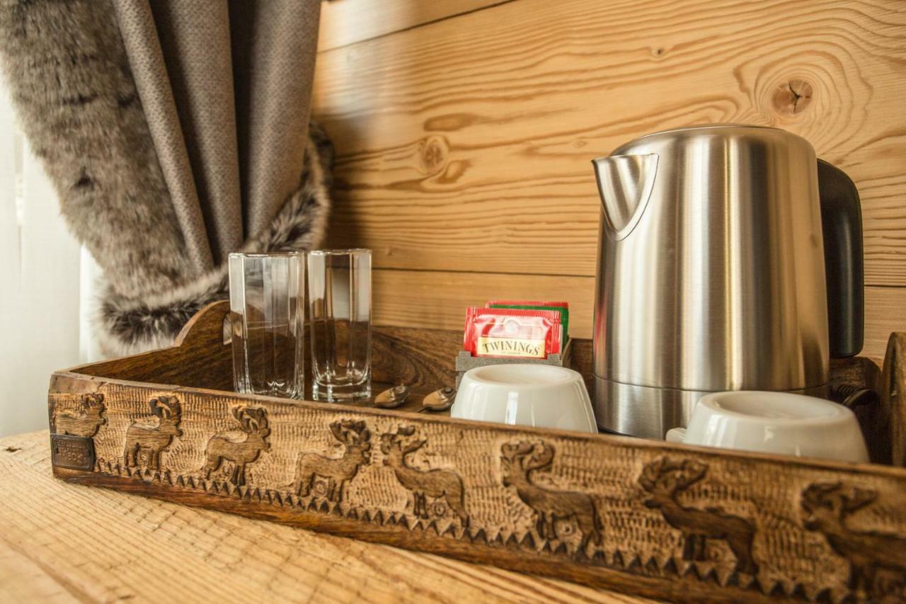 Alpine Rooms Guesthouse เบรยล์-แชร์วิเนีย ภายนอก รูปภาพ