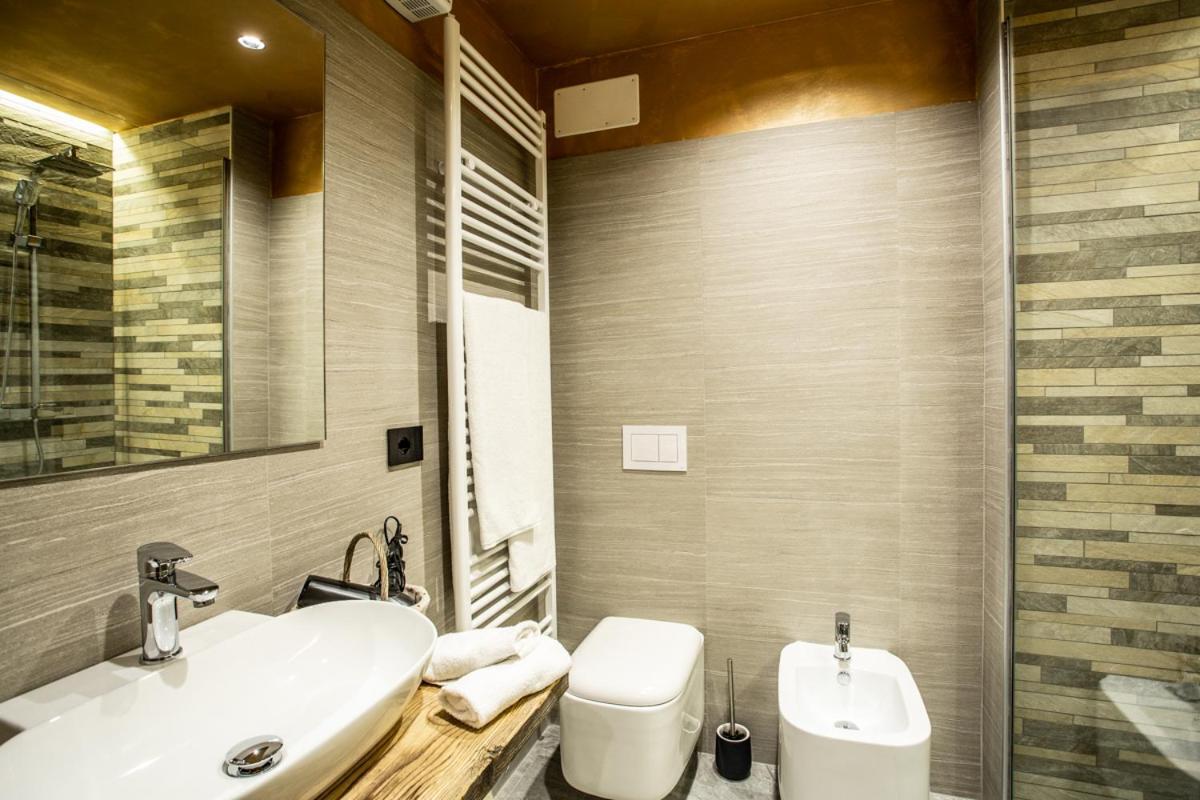 Alpine Rooms Guesthouse เบรยล์-แชร์วิเนีย ภายนอก รูปภาพ